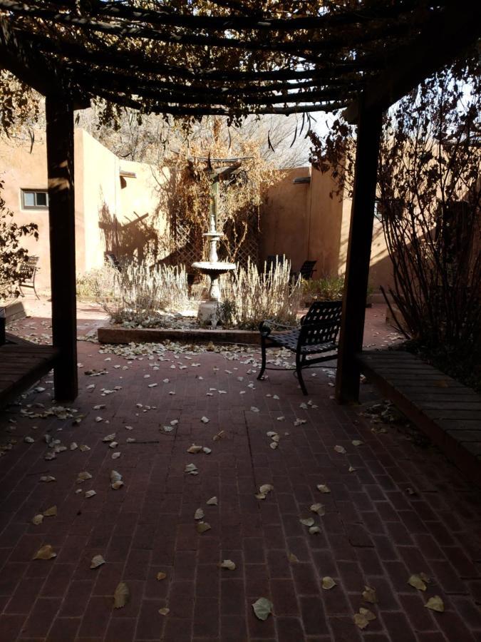 Abiquiu Inn Exterior foto